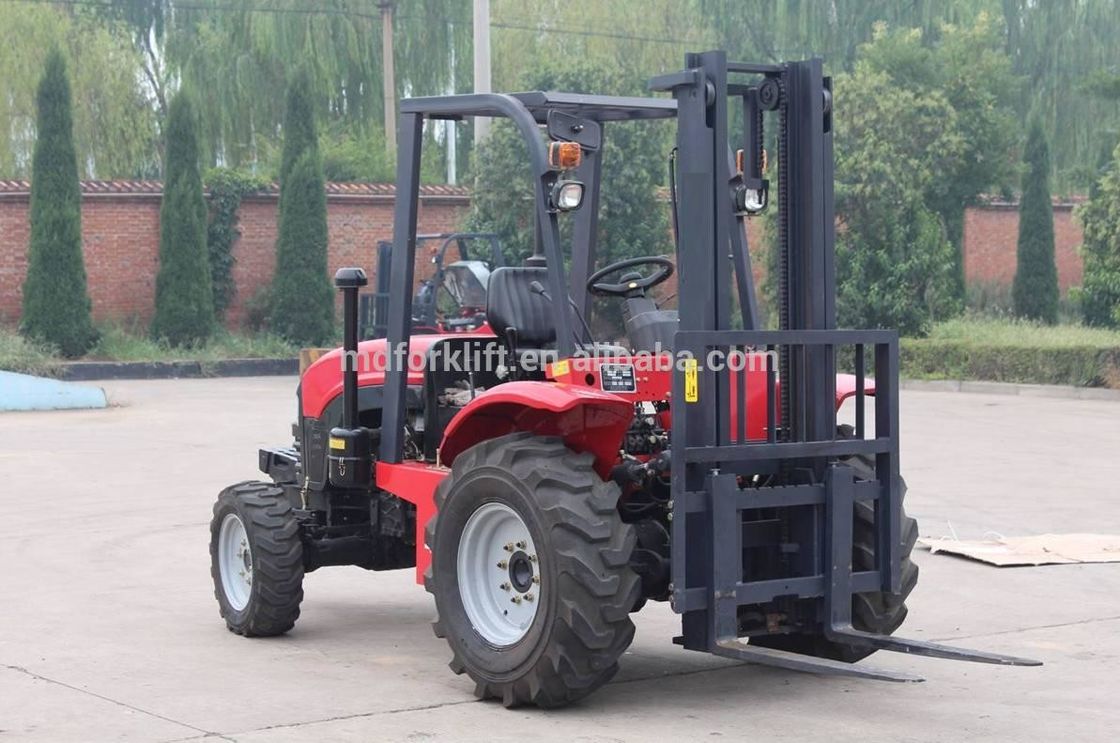 Customized Color All Terrain Fork Truck 1.5 Ton 4wd With Hydraulic Motor